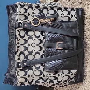 COACH PURSE BLACK! MY LOSS, YOUR GAIN! CLOSET CLEANOUT TIME!
